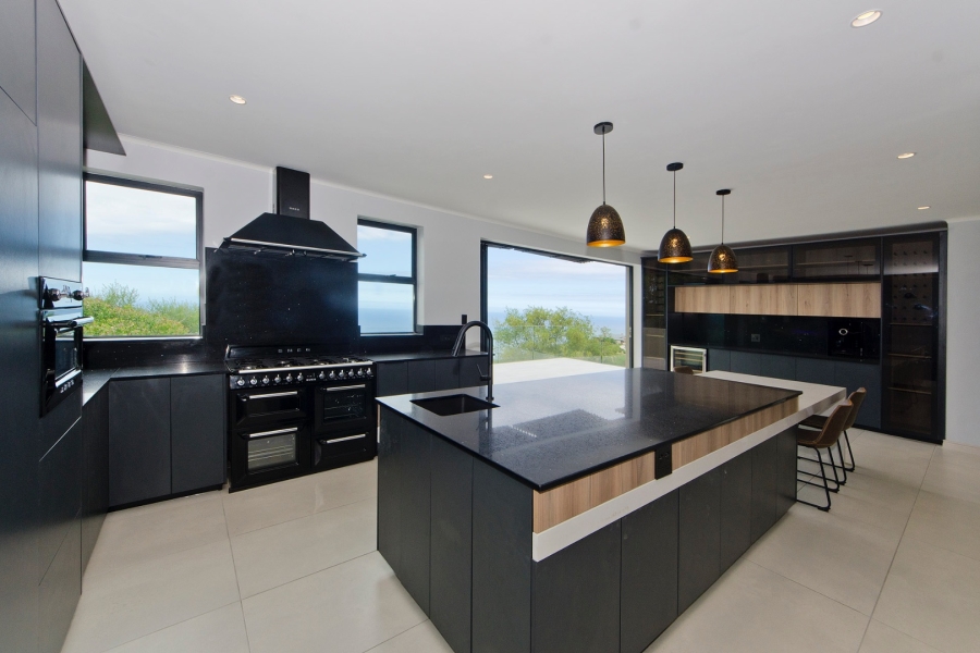 5 Bedroom Property for Sale in Pezula Private Estate Western Cape